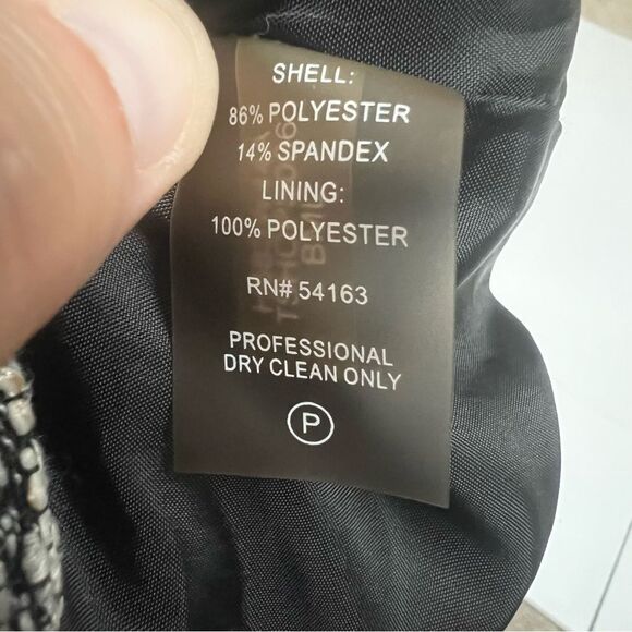 Tommy Hilfiger Pencil Skirt, Size 10 - Picture 4 of 4